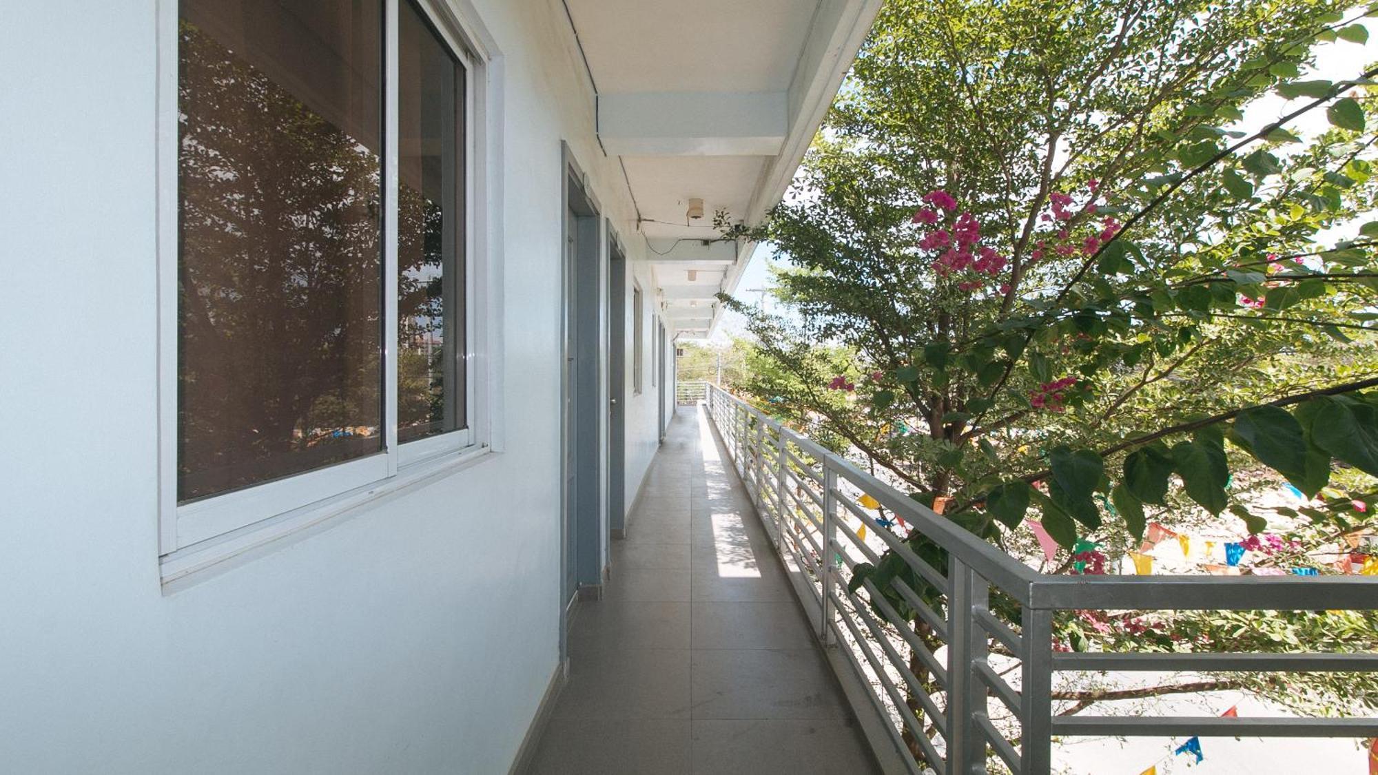 Reddoorz At Fat J Apartelle Mactan Cebu Luaran gambar