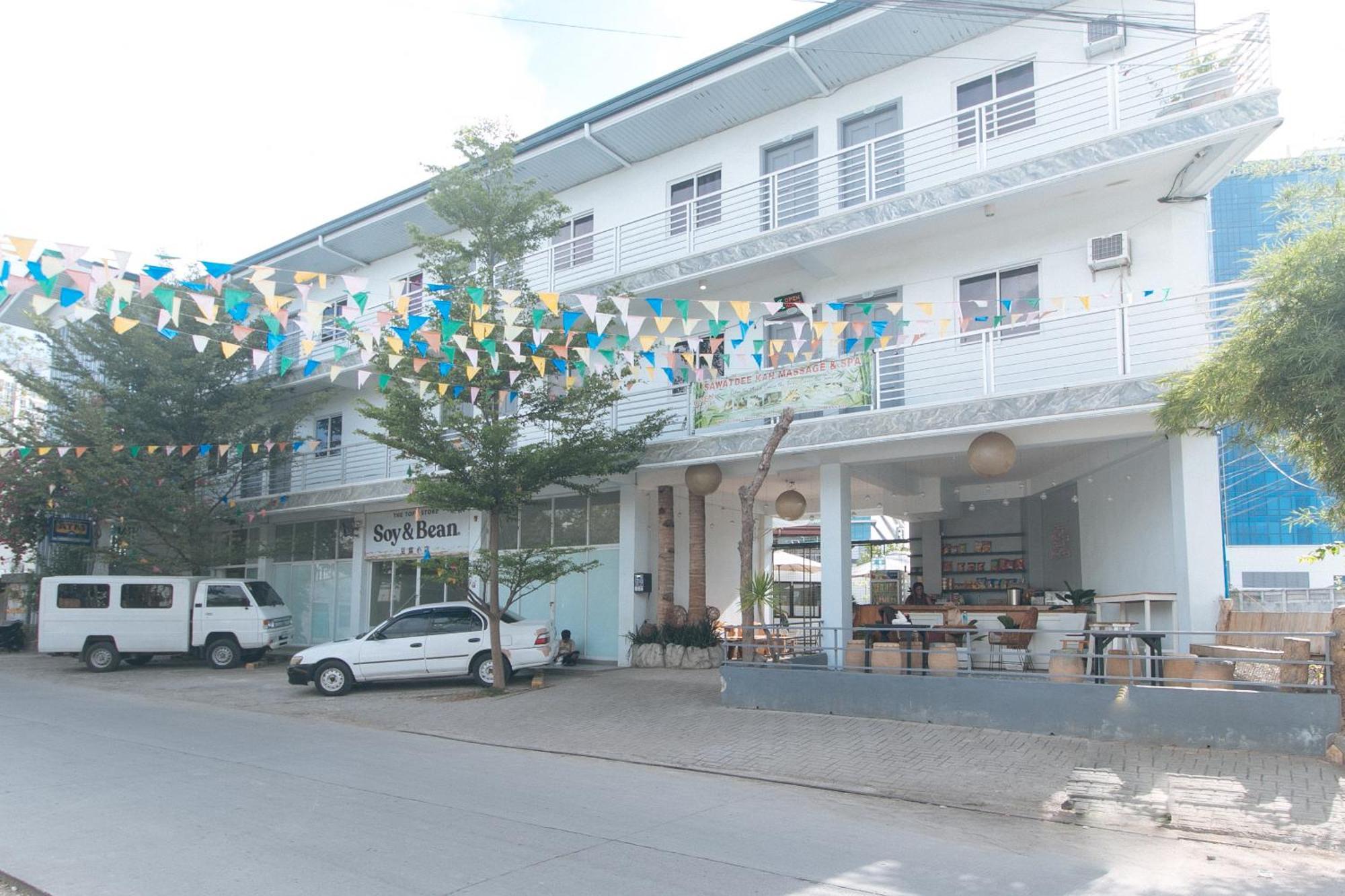 Reddoorz At Fat J Apartelle Mactan Cebu Luaran gambar